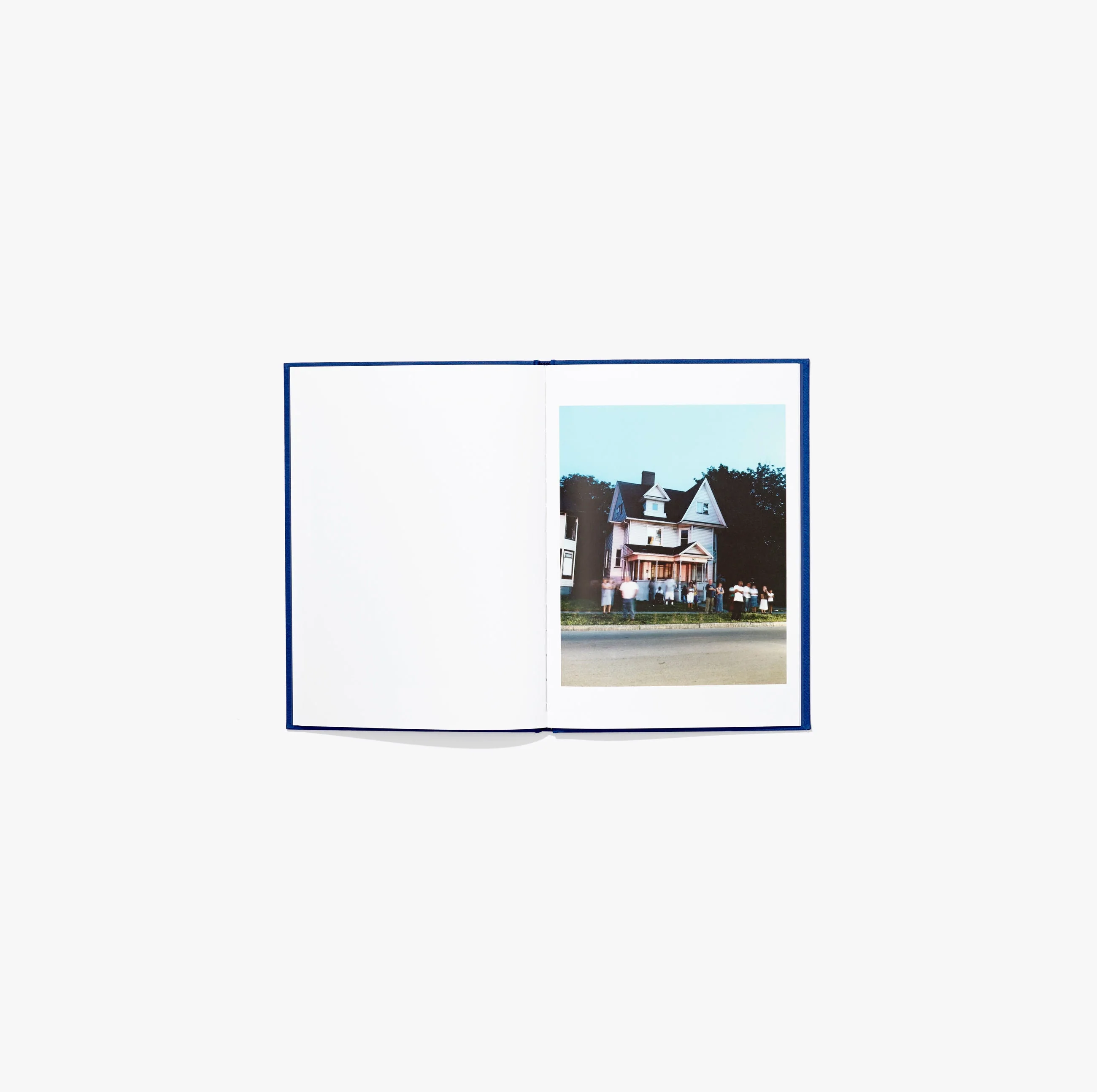 N°8 - Ahndraya Parlato & Gregory Halpern - Image 8