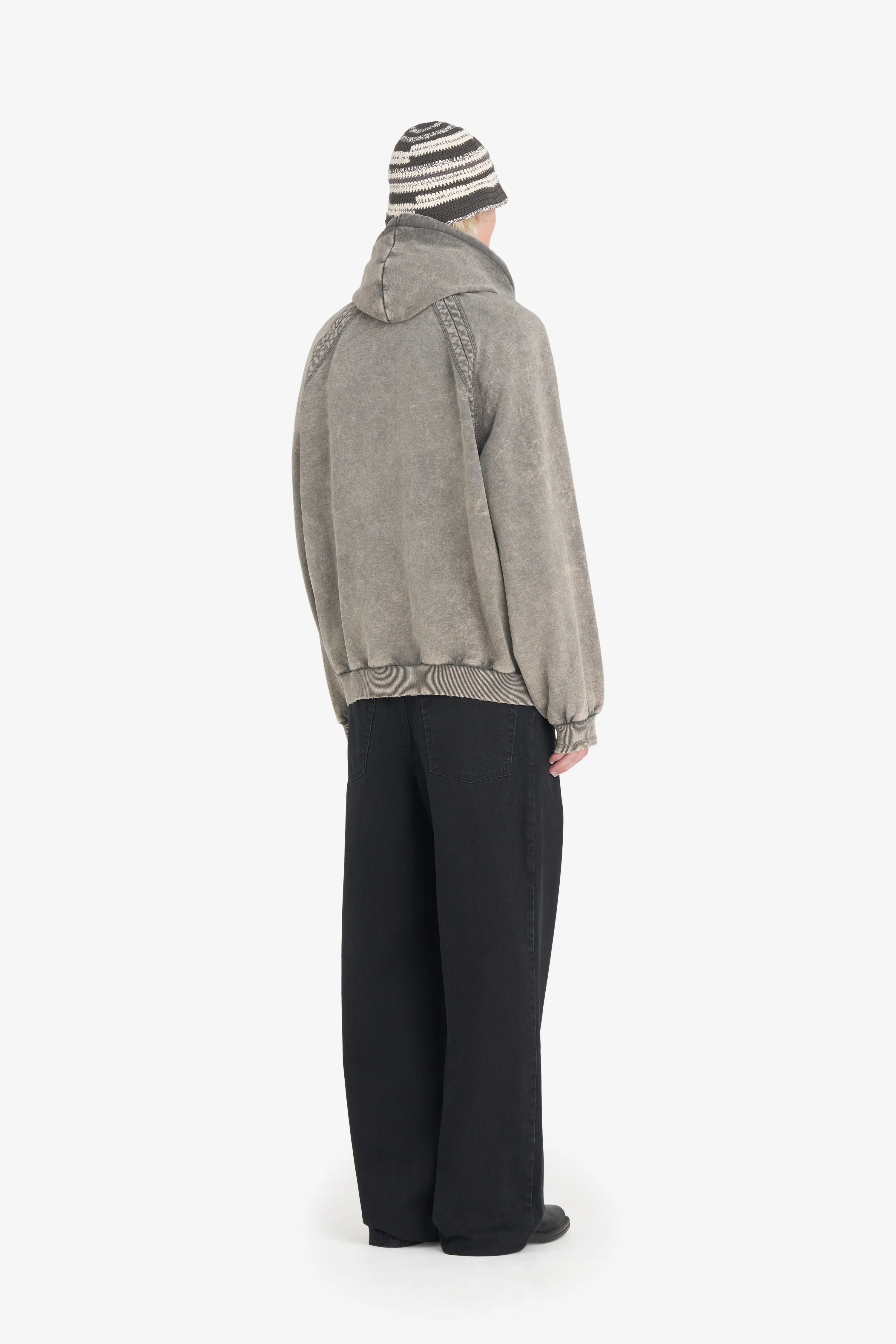 HOODIE TECHNO É - Image 4