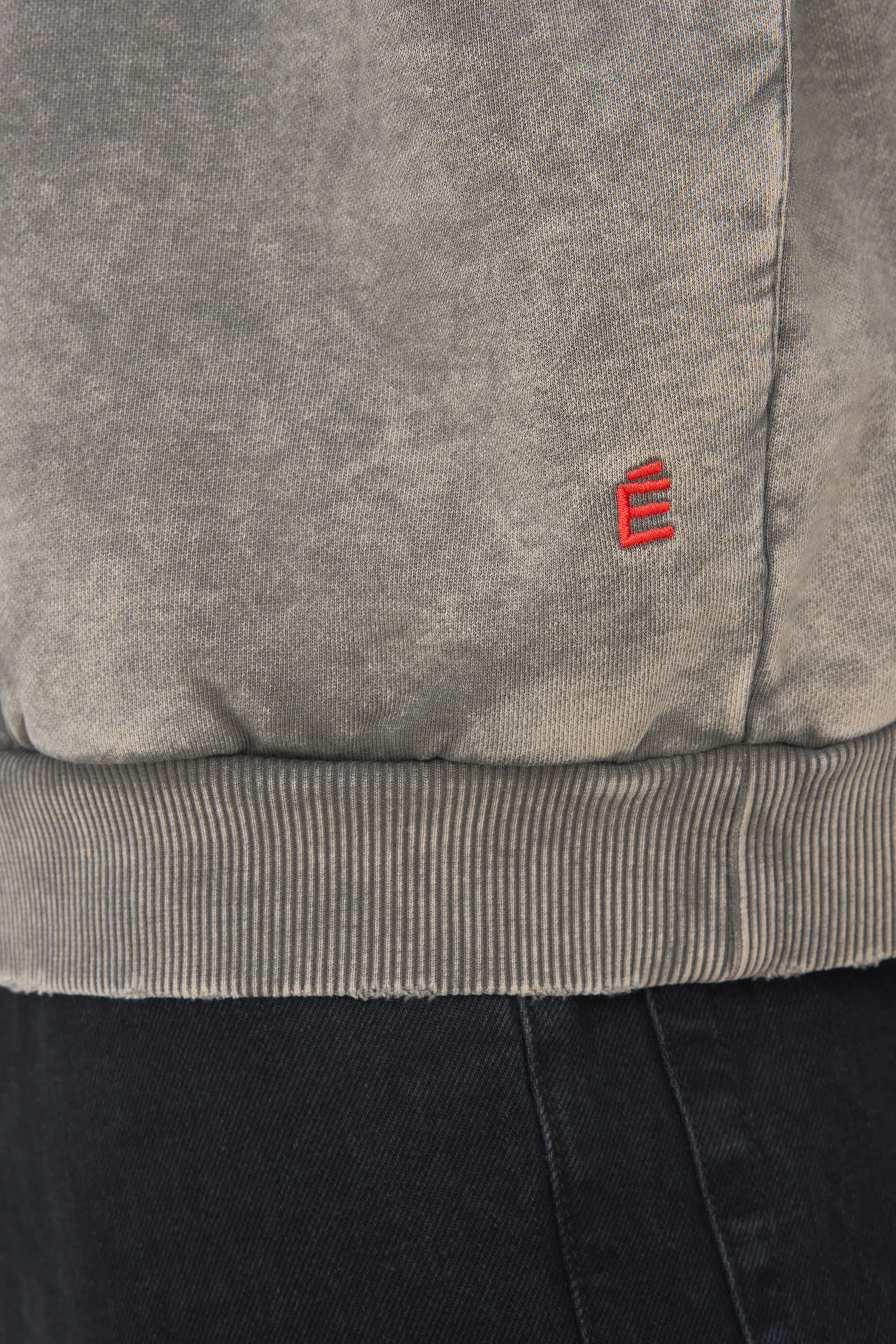 HOODIE TECHNO É - Image 6