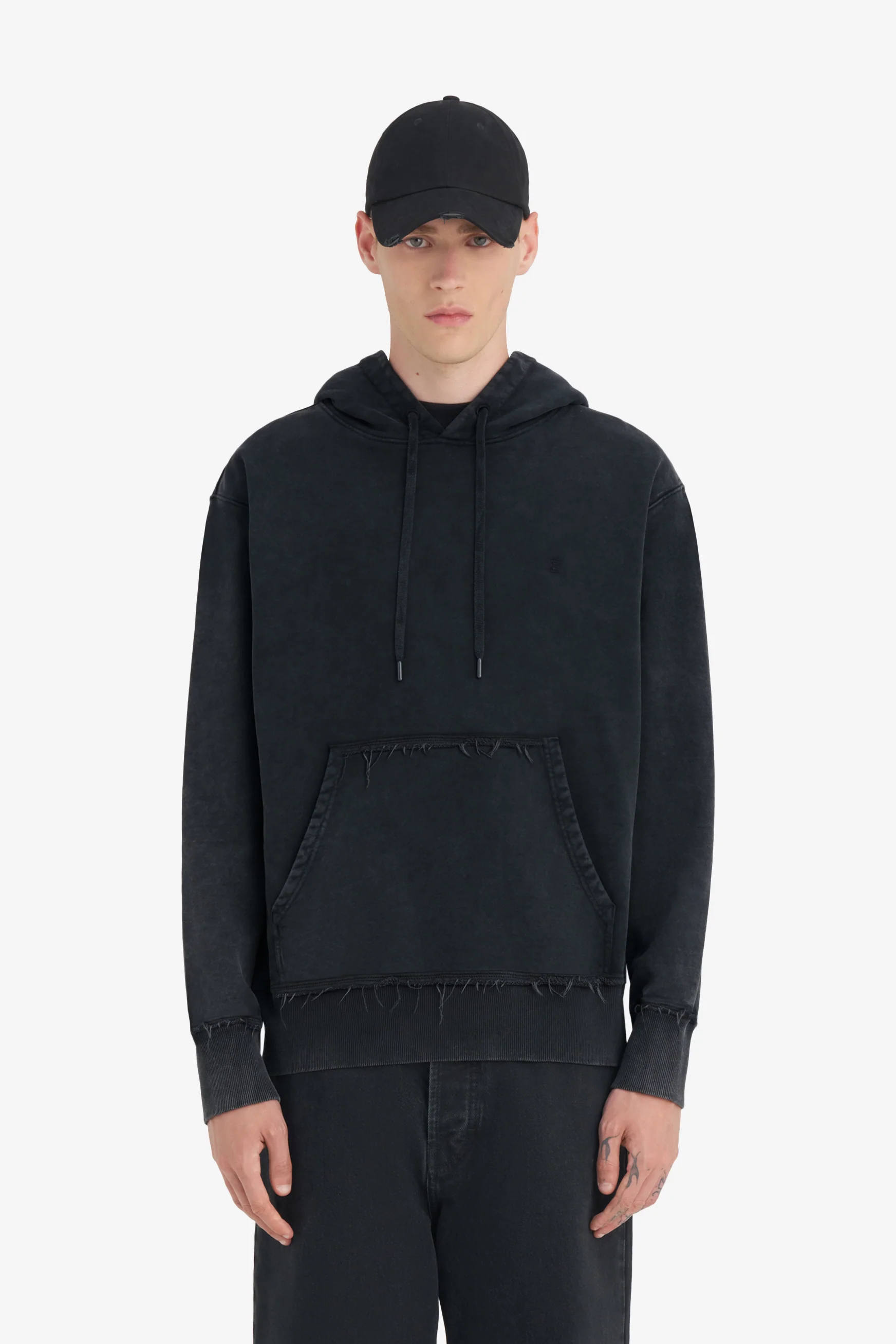 RELAX HOODIE É - Image 3